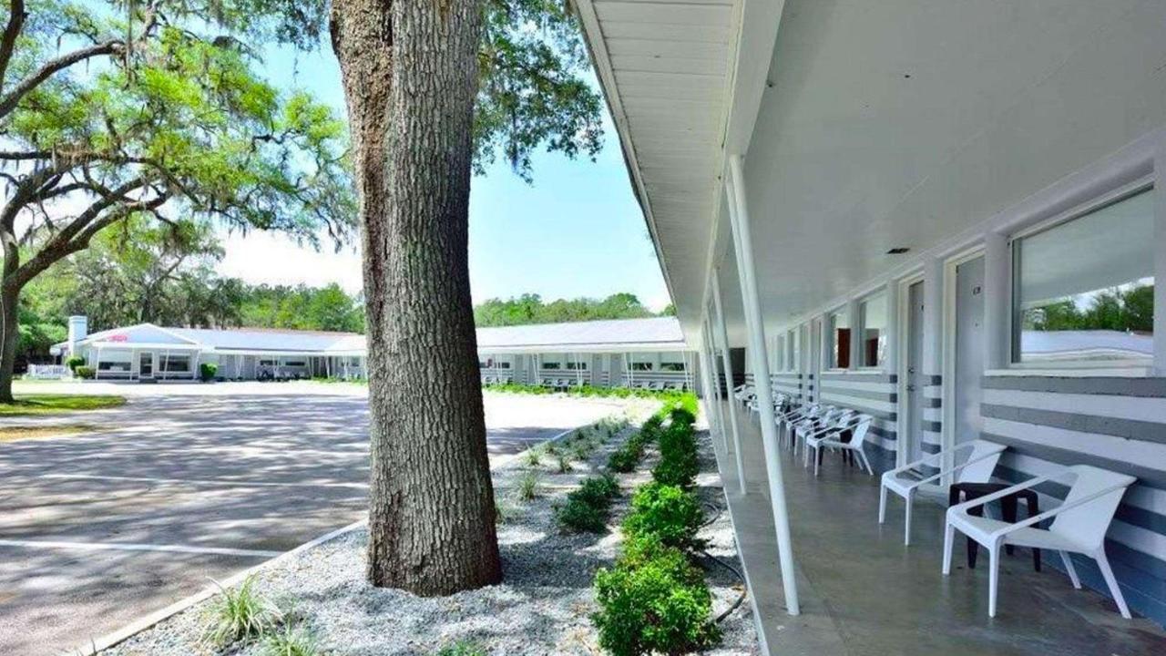 Sun Plaza Motel Silver Springs Kültér fotó