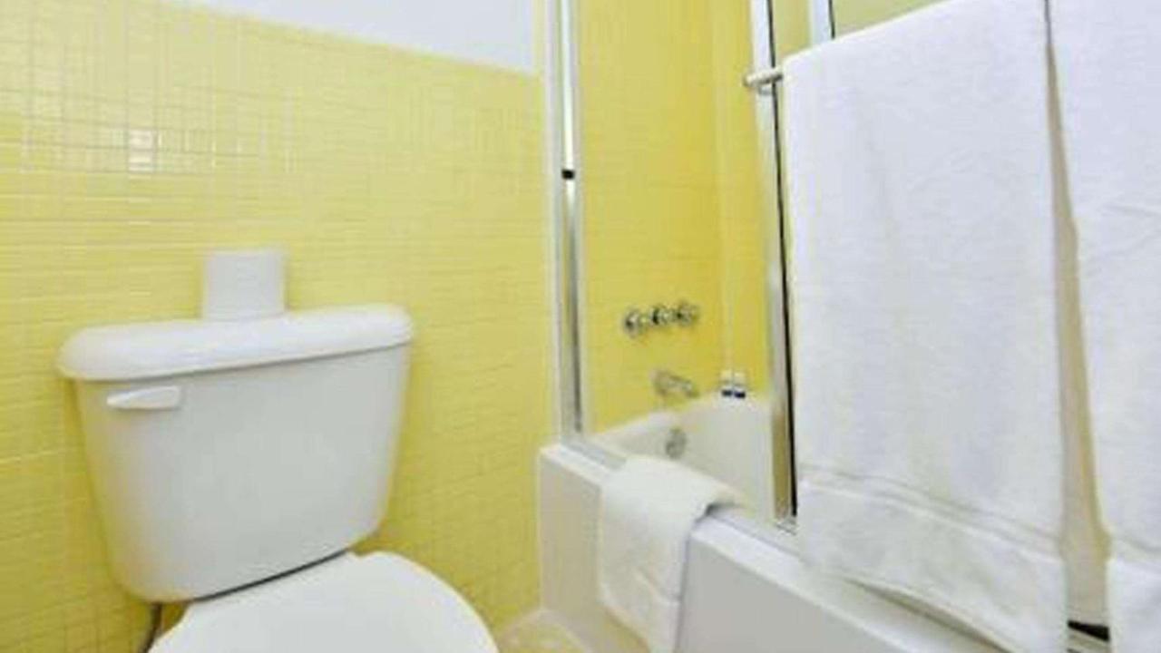 Sun Plaza Motel Silver Springs Kültér fotó